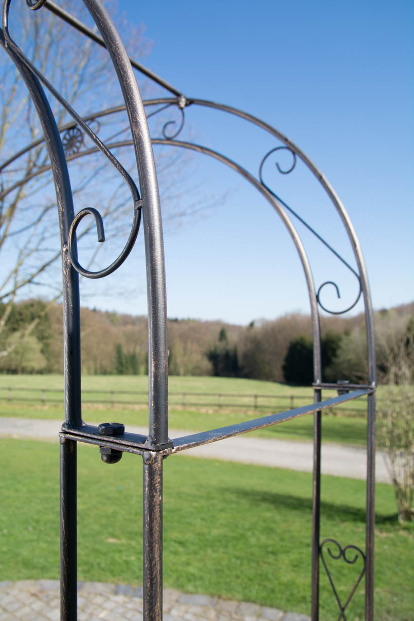 Arco de Jardín con Puerta Melissa