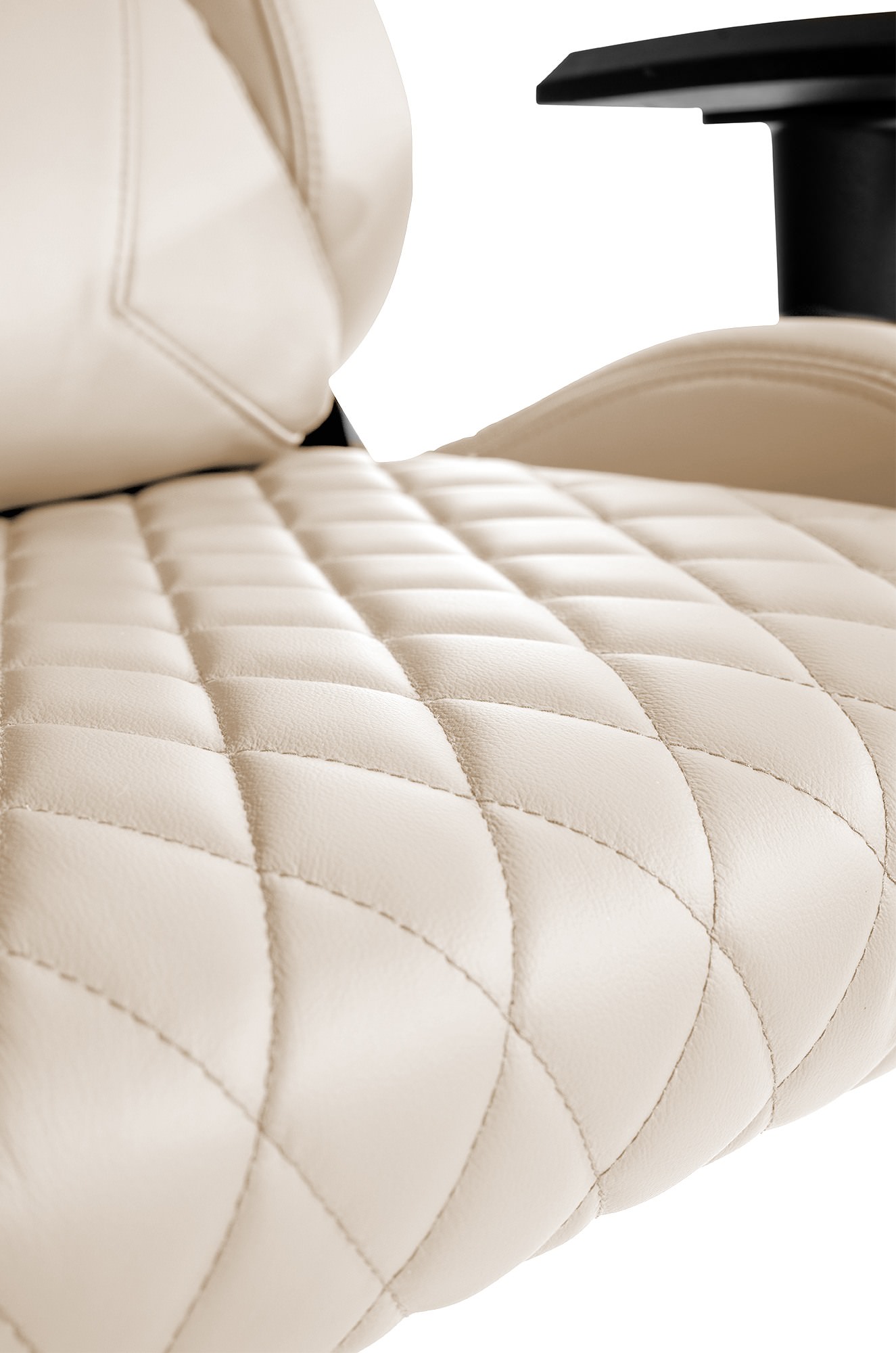 Silla de oficina Keren tapizada en piel genuina