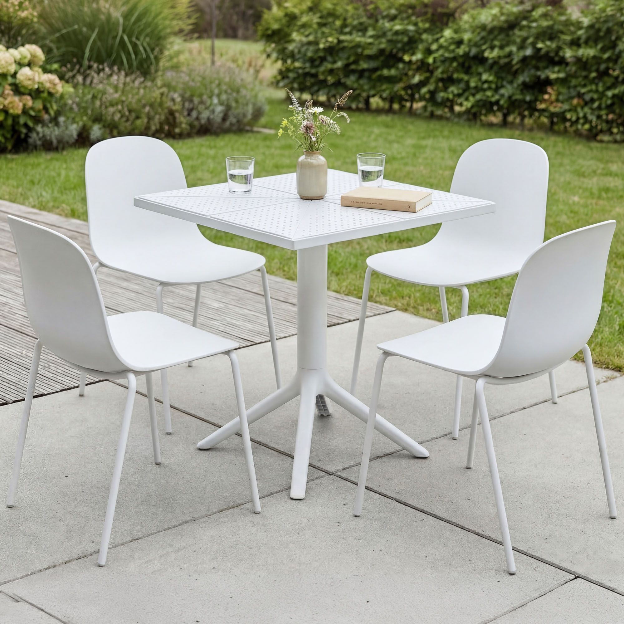 Conjunto de muebles de jardin Nerra con 4 sillas