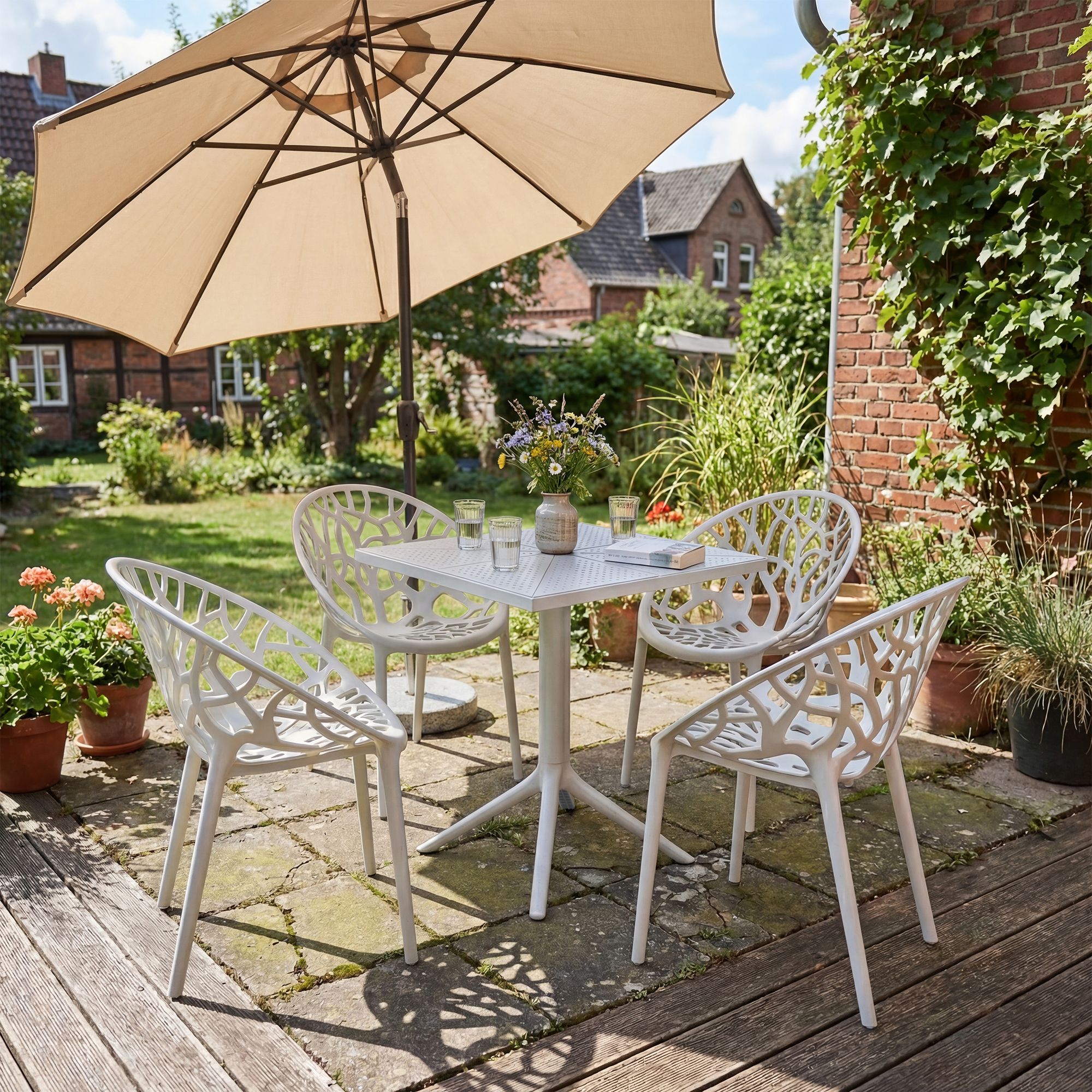 Conjunto de muebles de jardin Neriva con 4 sillas