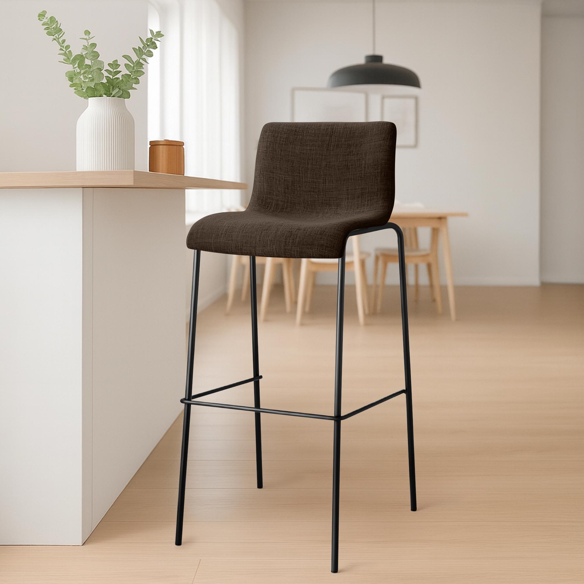 Taburete de bar Hover de tela con base de cuatro patas