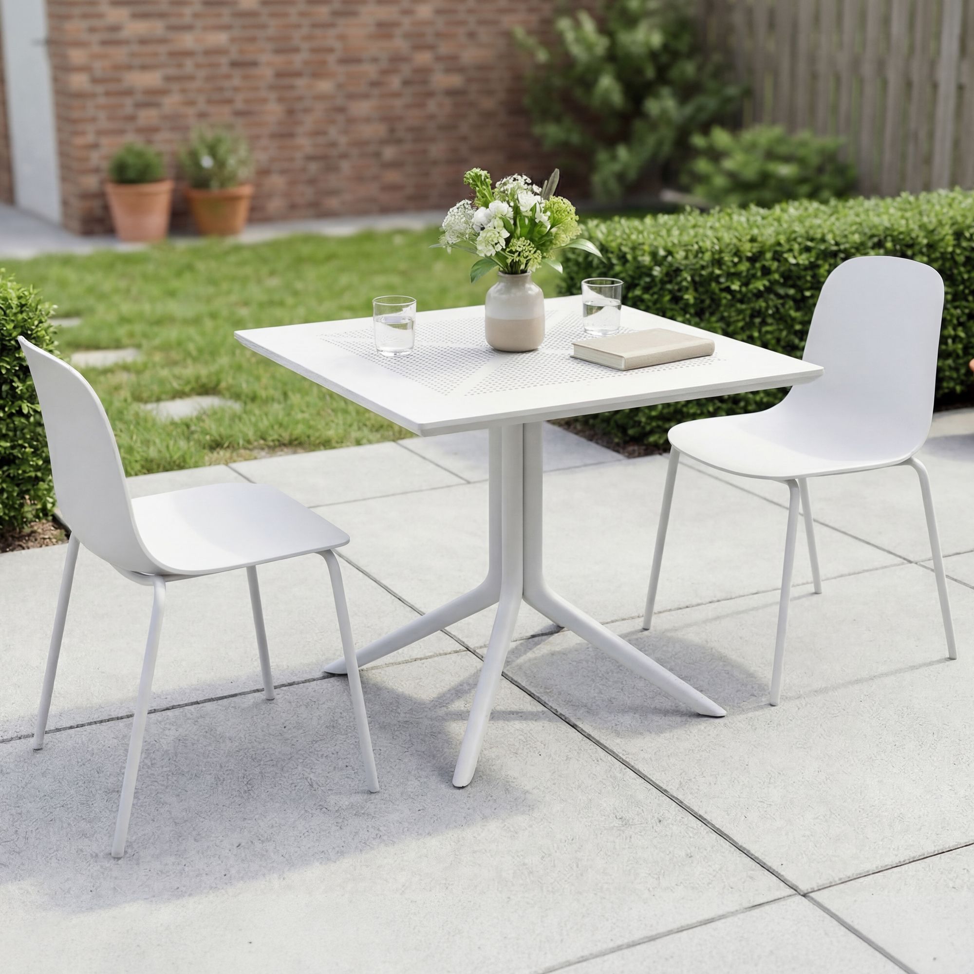 Juego de muebles de jardín Zeron con 2 sillas